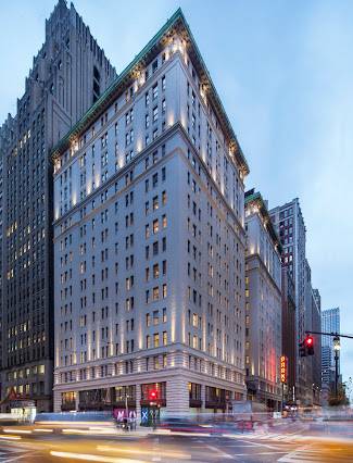 Moxy Times Square Exterior New York City Moxie Times Square Exterior